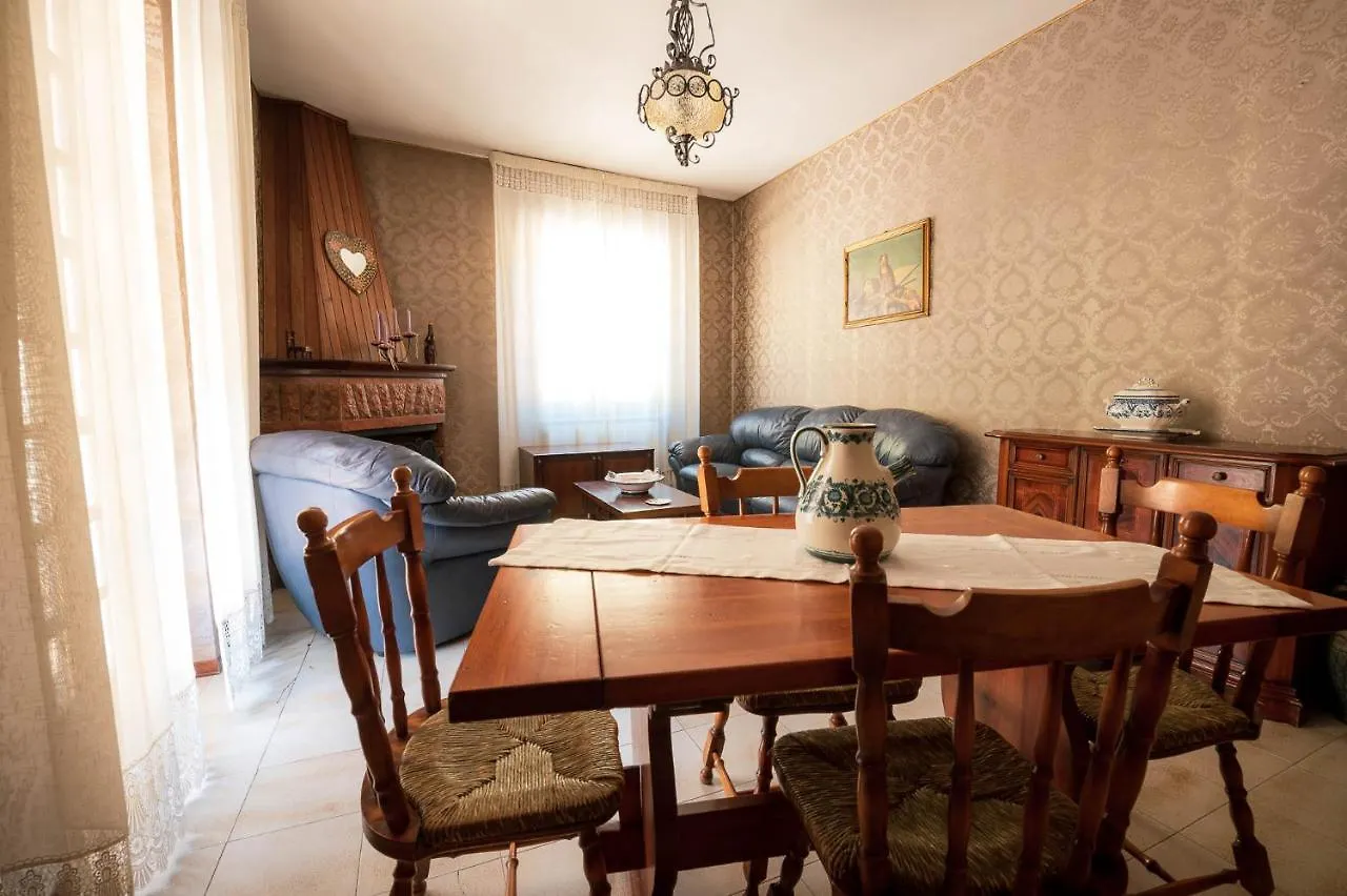 Casa Vacanze Dante Gorfigliano 0*,  Italia